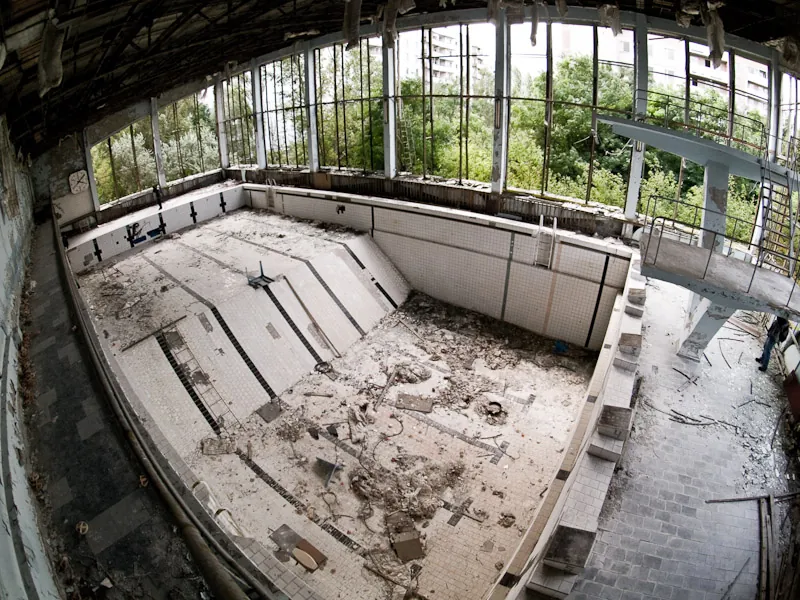 The Swimming Pool